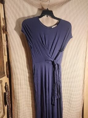 Women's Navy Blue Tie-Waist Maxi Jumpsuit